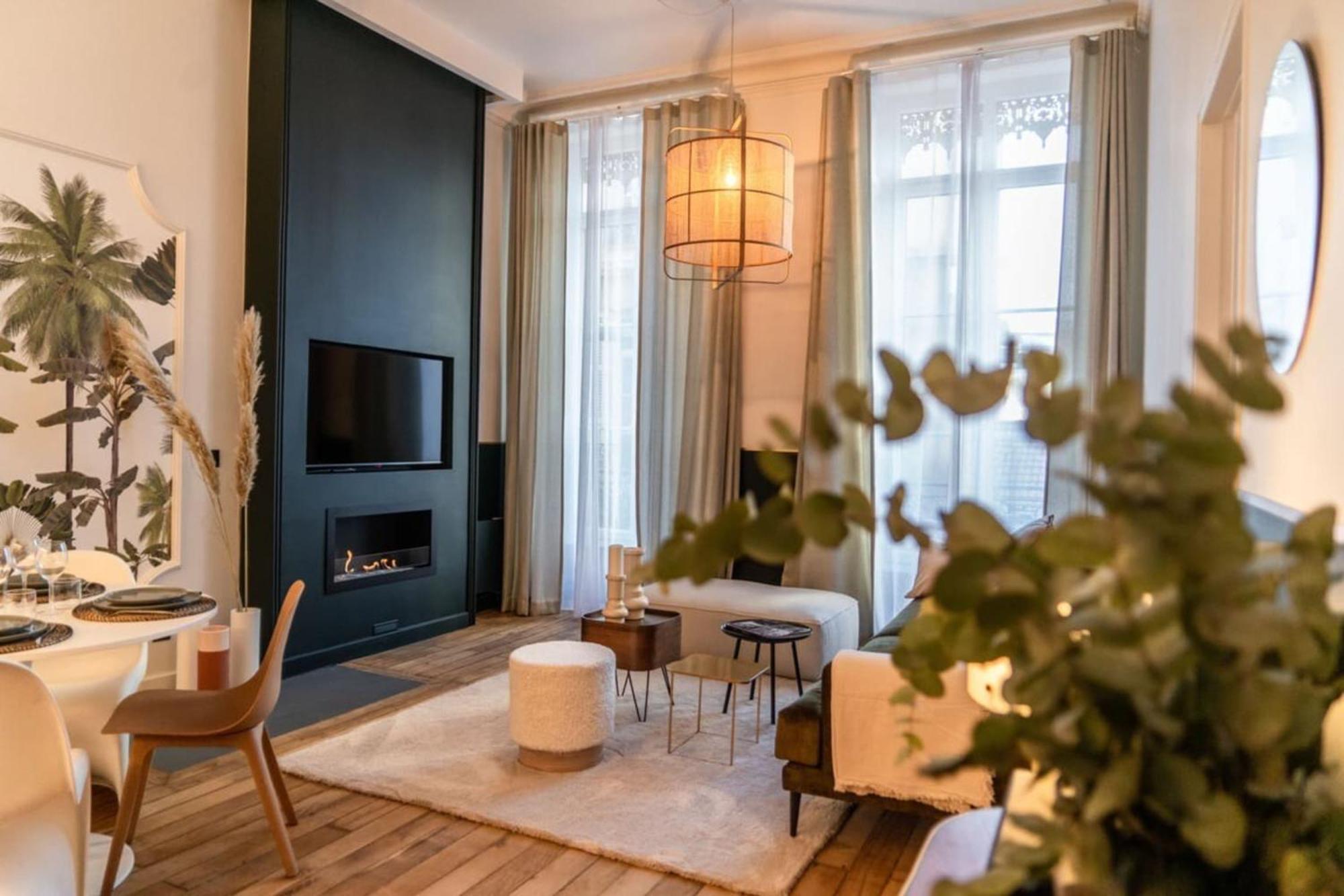 Beige Hospitalite - Coco - Hypercentre-2Chambres-Parking-Zen Saint-Etienne  Luaran gambar